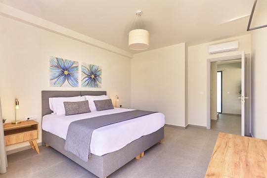 Beach, mountain, footpath and bench seats