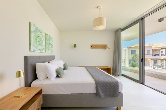 Beach, mountain, footpath and bench seats